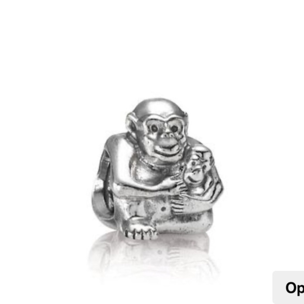 Pandora monkey holding baby retired silver charm